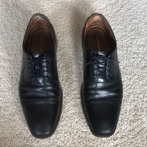 Johnston & Murphy men’s black dress shoes